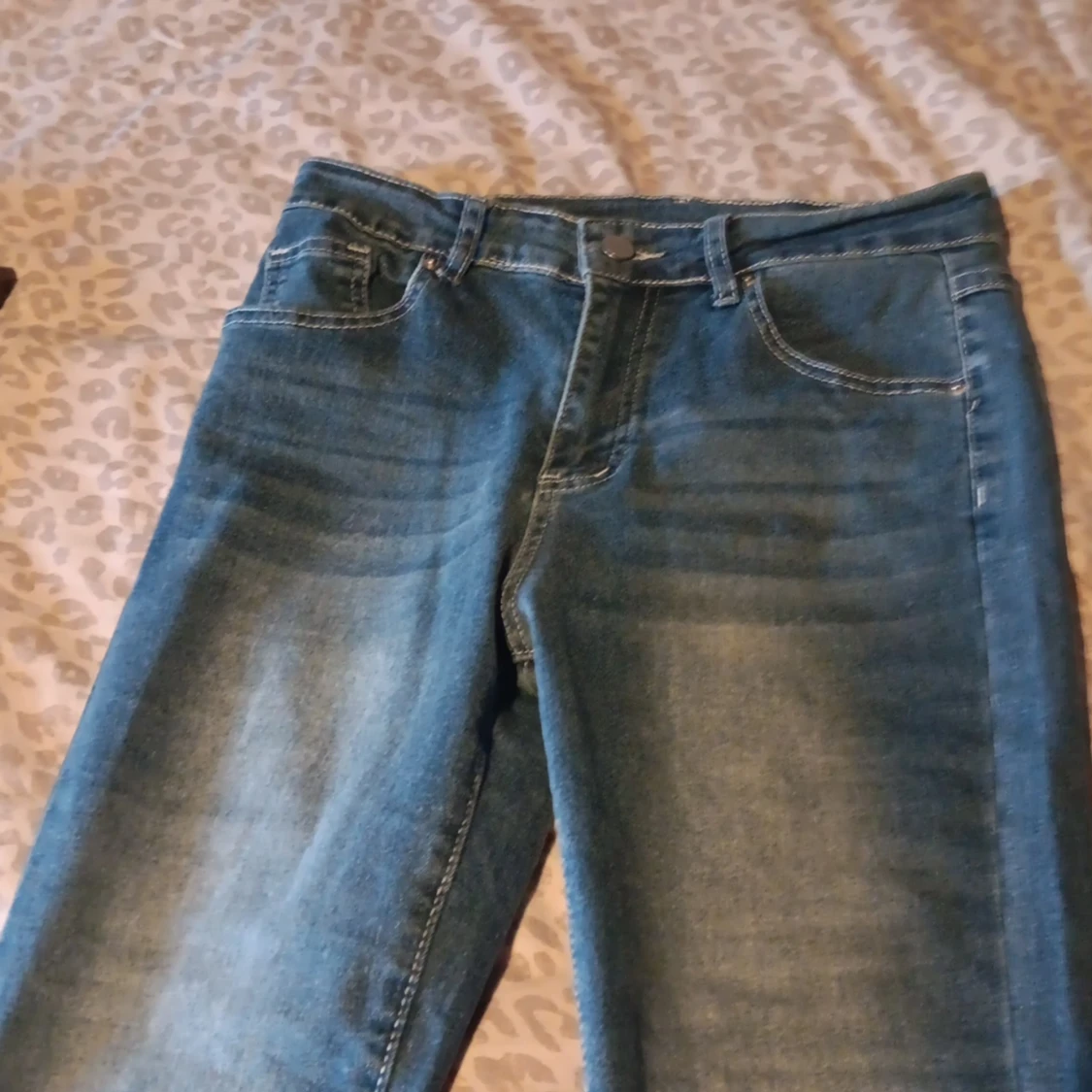 Utsvängda byxor - 90