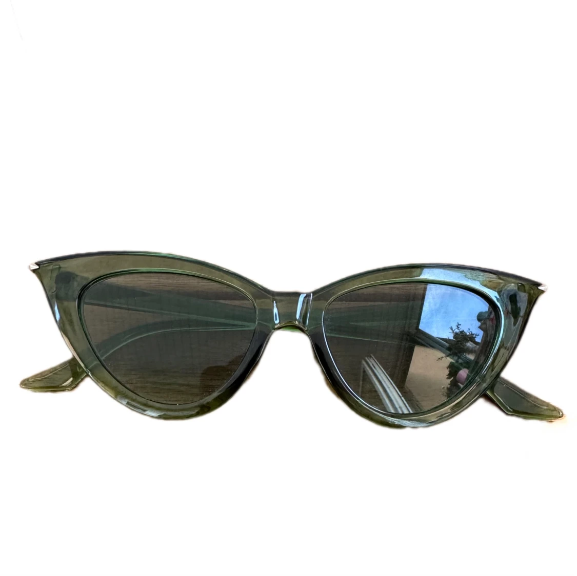 Solglasögon 🕶️ 