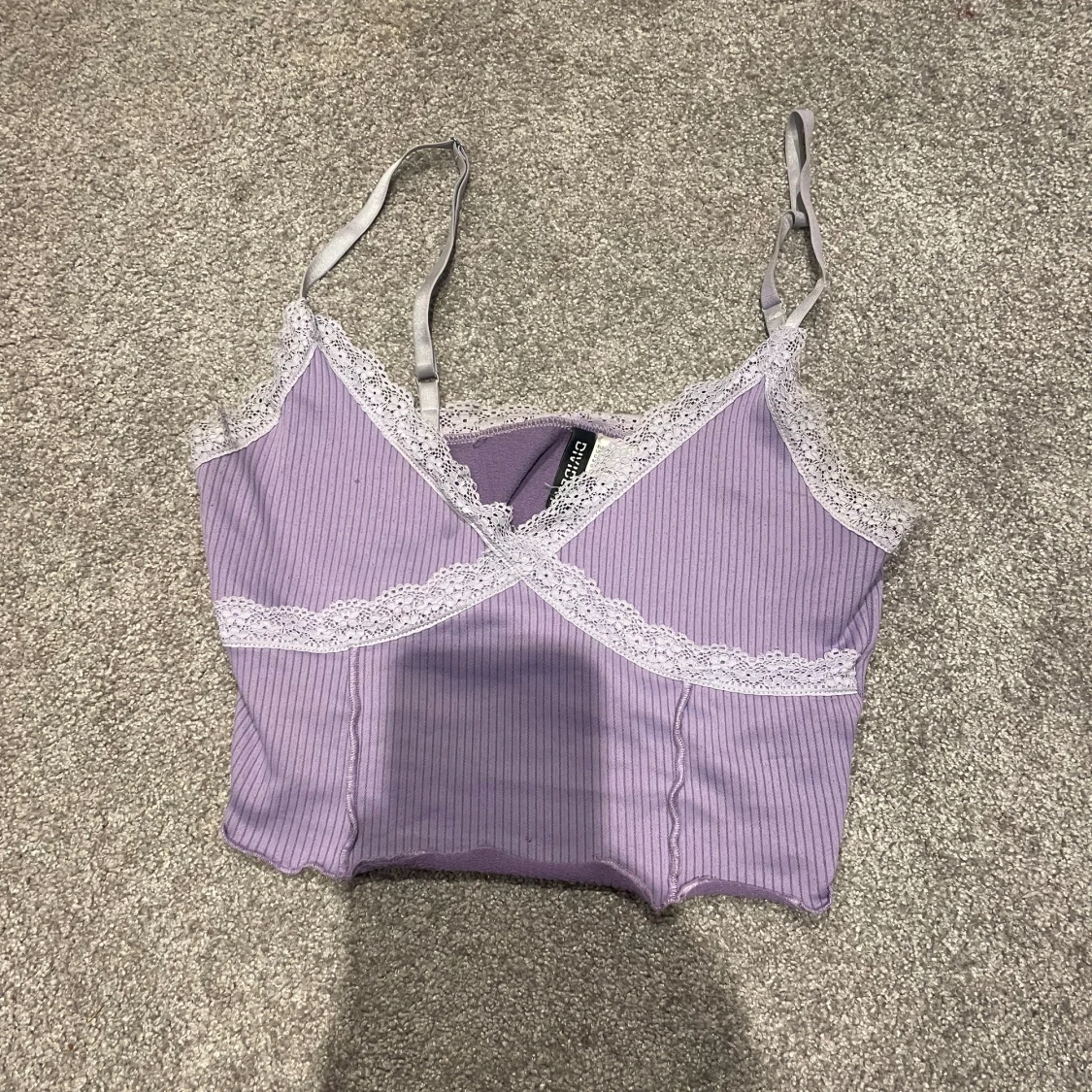 Linne med spets från HM