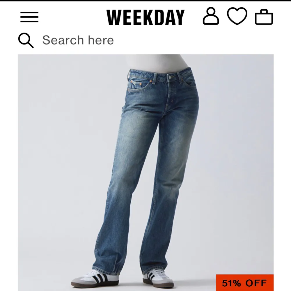 Superfina bootcut jenas som tyvärr är för stora för mig❣️Jag är i 160. Jeans & Byxor.