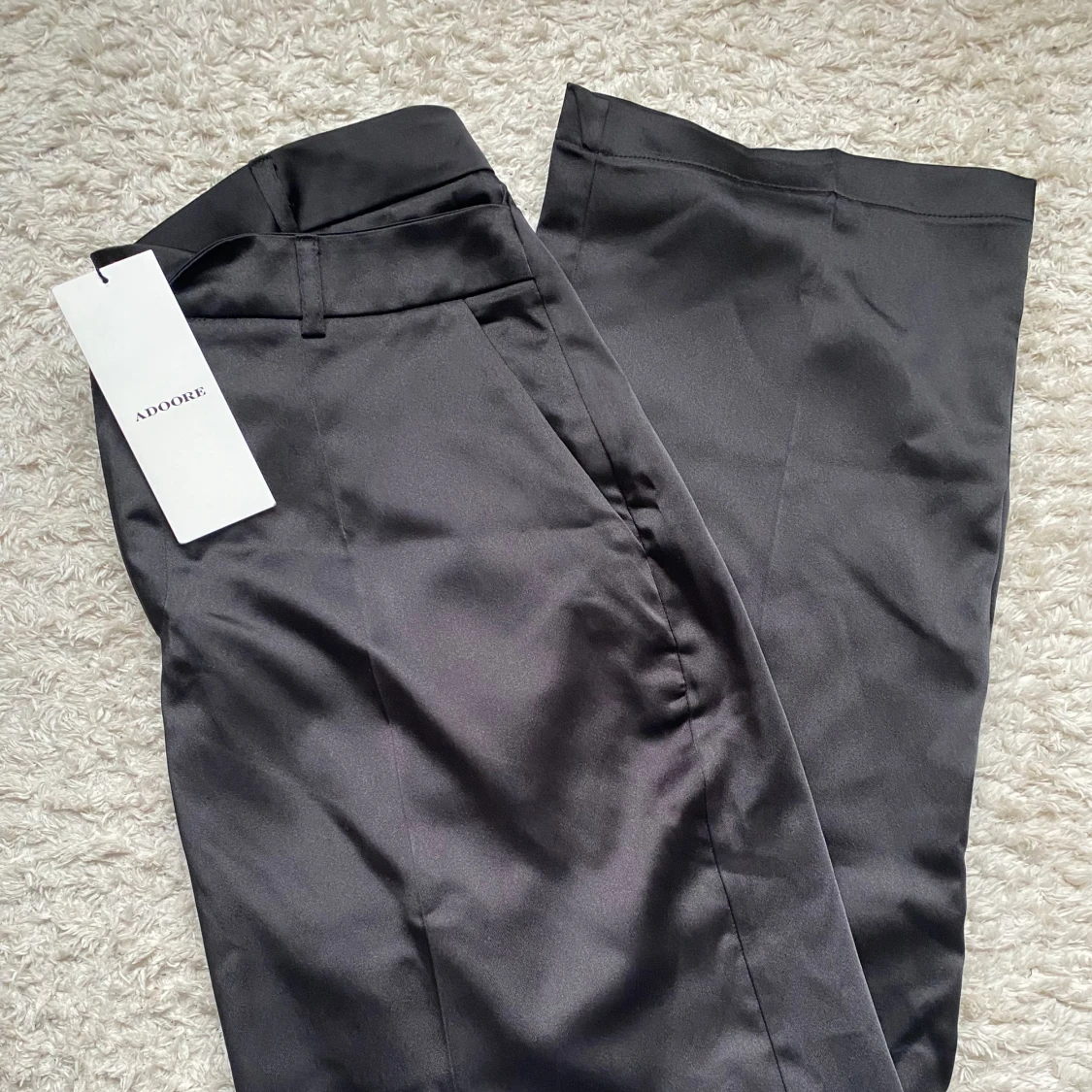 Adoore kostymbyxor đȘ©