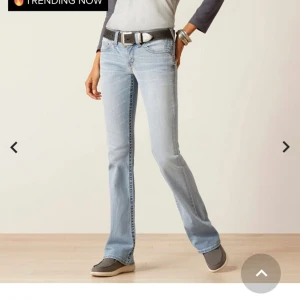 Ariat jeans  - Säljer dessa Jens från Ariat, nypris är  1 229kr och är i mycket bra skick 