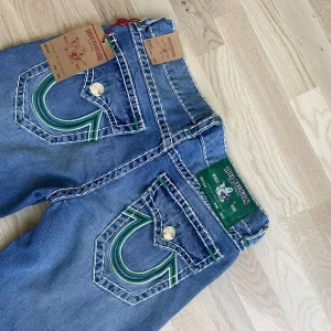 True religion jeans  - Helt nya True Religion byxor, nypris var 3000kr men säljer för 1600, Fett snygga men passade inte mig