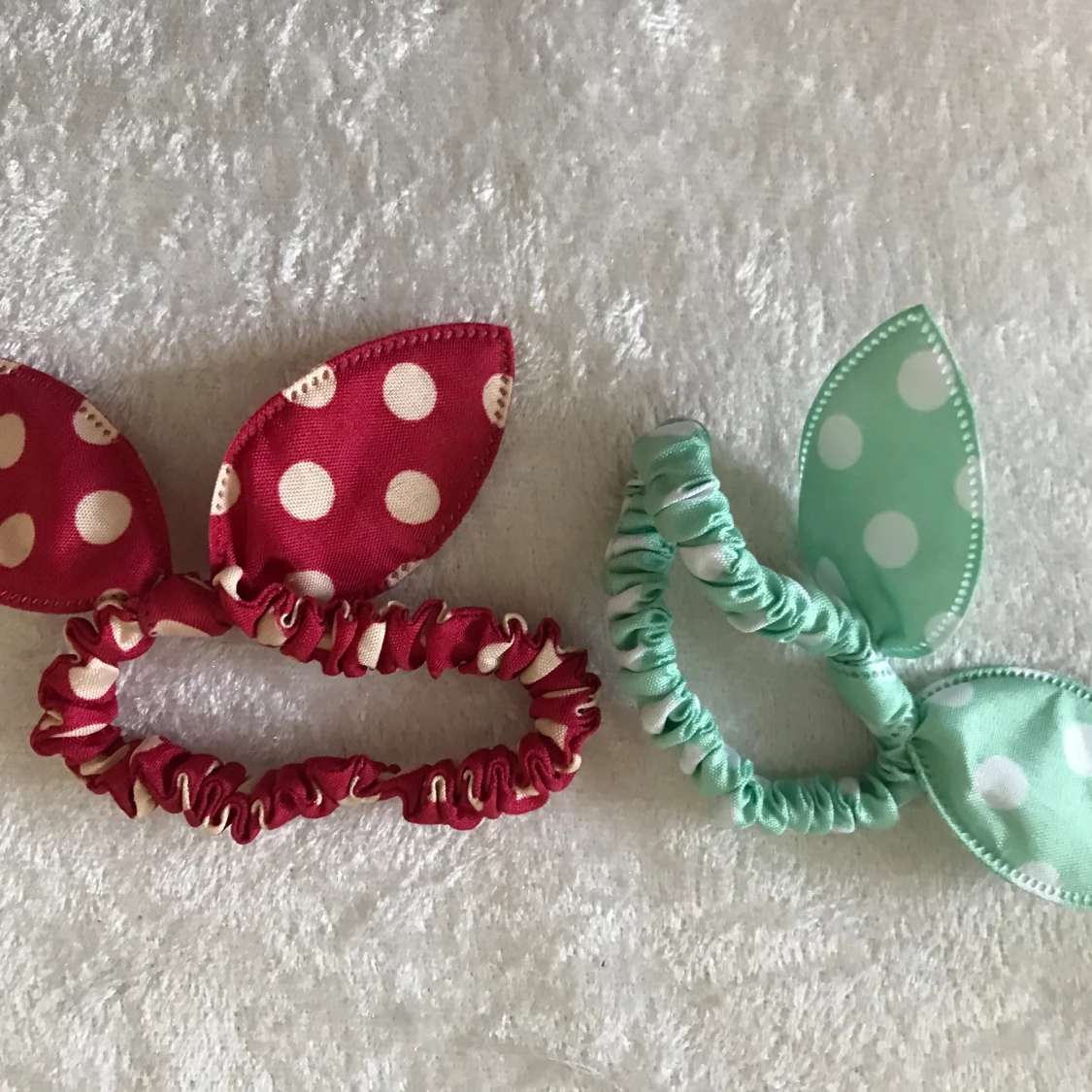 Handgjorda Hårsnoddar  - 91