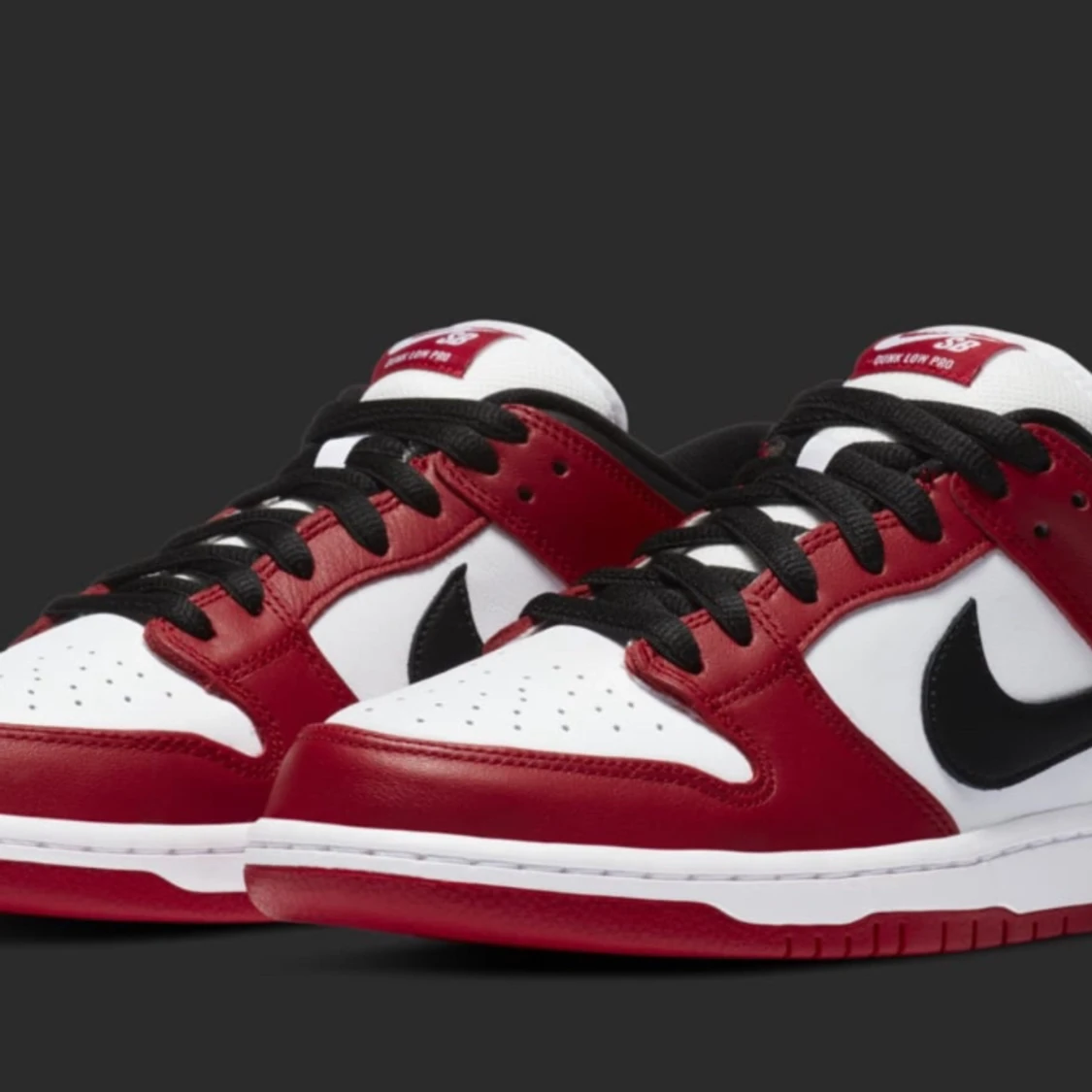 Nike dunk Red varsity red and white 