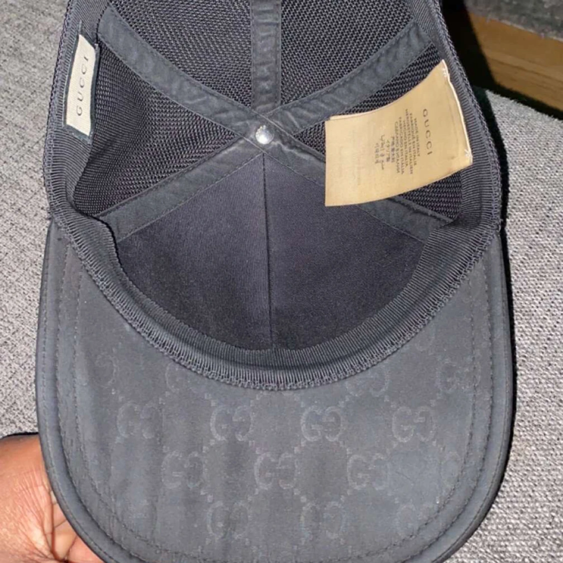 Gucci Keps Nylon - 90