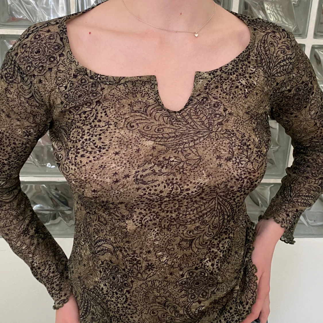 Grön mönstrad topp - 90