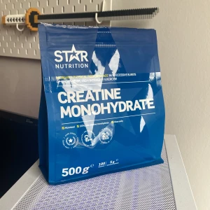 Creatin - Hej, jag säljer mitt creatine då jag har slutat att gymma. Jag har tagit sammanlagt 7 gram creatine så det är 493 gram kvar. Nypris 299kr mitt pris 189kr. Skriv om ni har några frågor Mvh Maggo😀