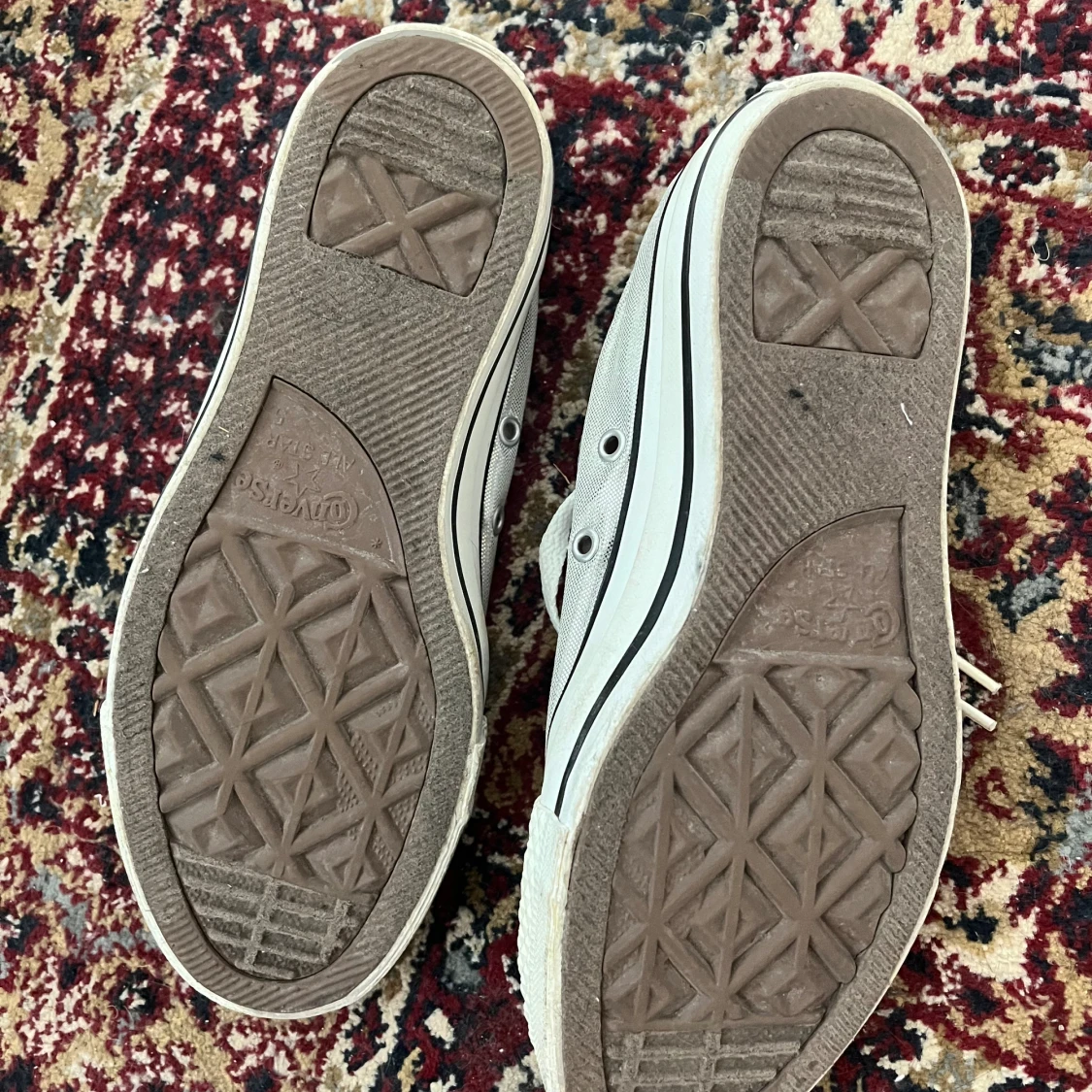 Silver Converse  - 91