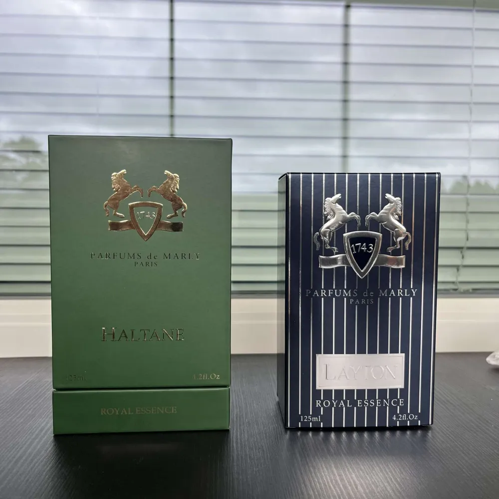 Säljer mina typ oanvända Parfums De Marly 125ml, Layton & Haltane. Nypriset på Layton ligger runt~3000, säljer för 2000. Haltane ligger runt~3500, säljer för 2200, båda för 3700. Priset är inte fast utan kom gärna med bud och skriv om ni undrar något. Asusteet.