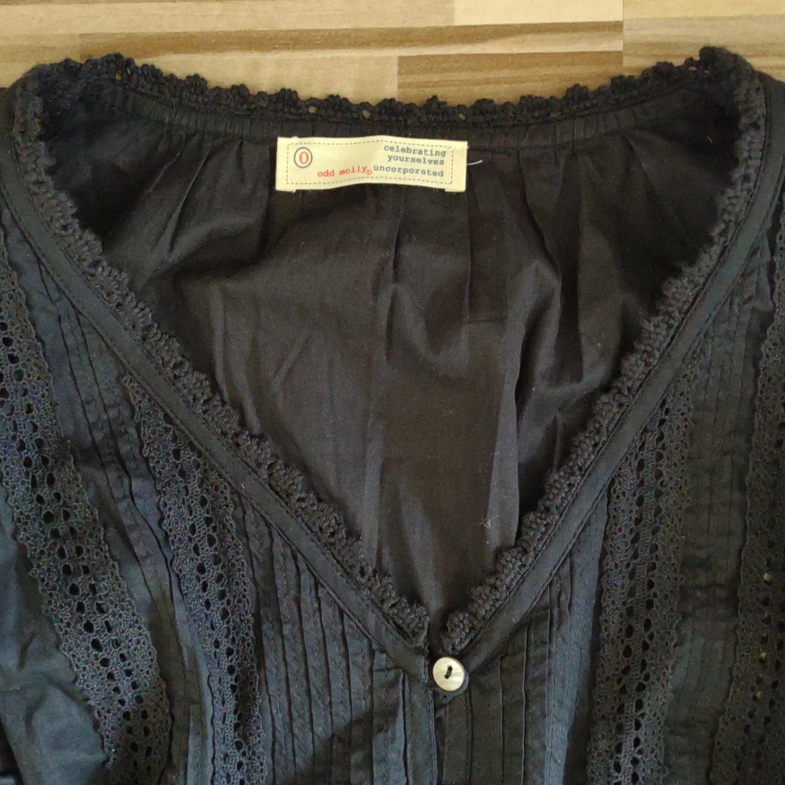 Oanvänd Odd Molly blus  - 37