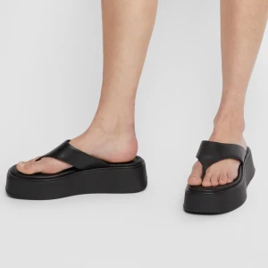 Vagabond Courtney flip flop - Slutsålda Vagabond Courtney platform flip flop, väldigt sparsamt använda! 
