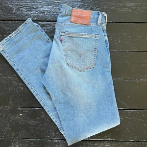 Levi’s 501  - Oanvända klassiska 501. Storlek W28 L32. Inga anmärkningar.