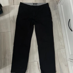 Kostymbyxor från dressman  - Skit snygga kostymbyxor från dressman!! Knappt använda!