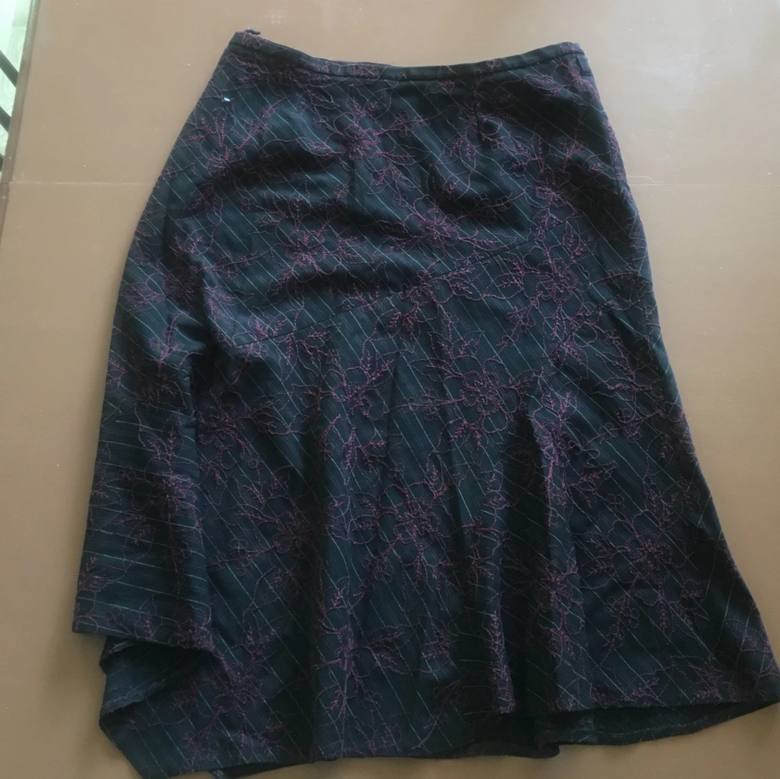 Lång blommig kjol - 90