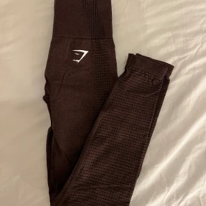 Träningstights  - Träningstights från gymshark i storlek xs, fint skick!