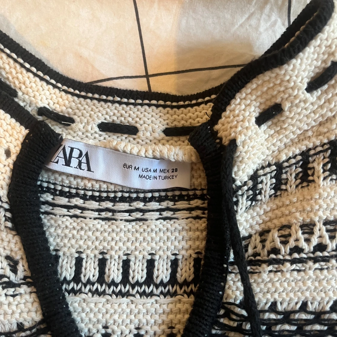 Mönstrad tröja - 90