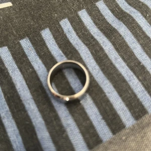 Silver ring  - Silver ring Size 5 