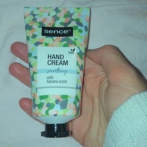 Sence handkräm  - Aldrig använd( har plasten kvar) säljer för att har flera🫶🏻