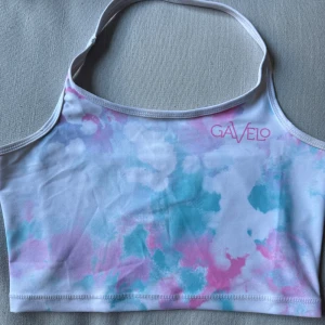 Gavelo topp - Gavelo topp, stl M.  Halterneck, endast använd 1 gång