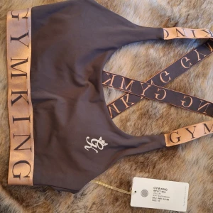 Gym King  - Ny Gym King sportbh med lapp kvar storlek 10(M)  60kr