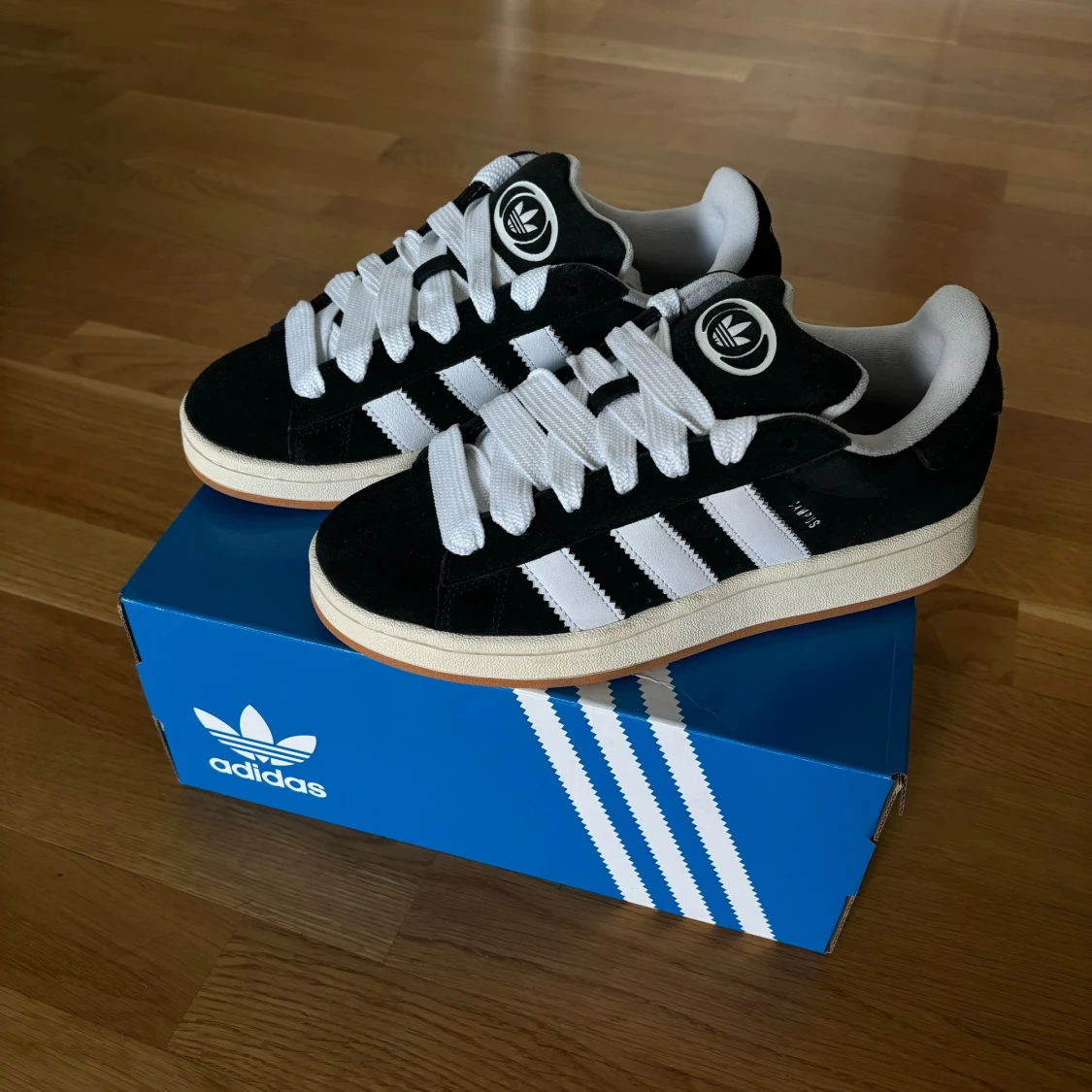 Adidas Campus 00’s