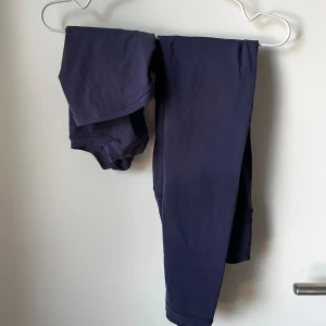 Buffbunny träningsset - Säljs endast som set ej separat. Väldigt bra skick. Tröjan är endaste använd 2 gånger.