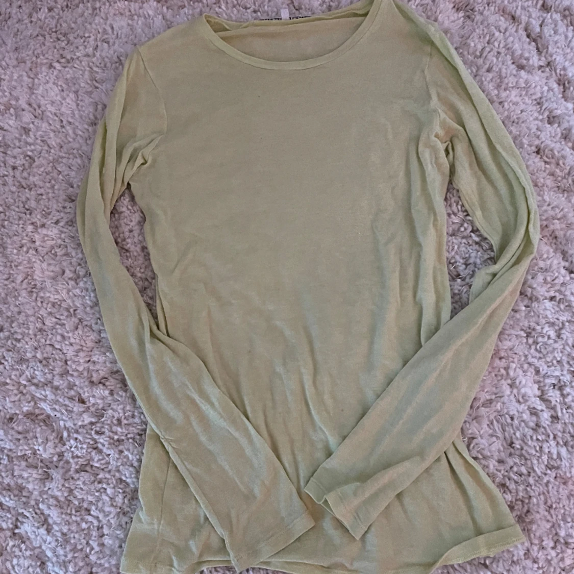 Snygg långärmad tröja - 90