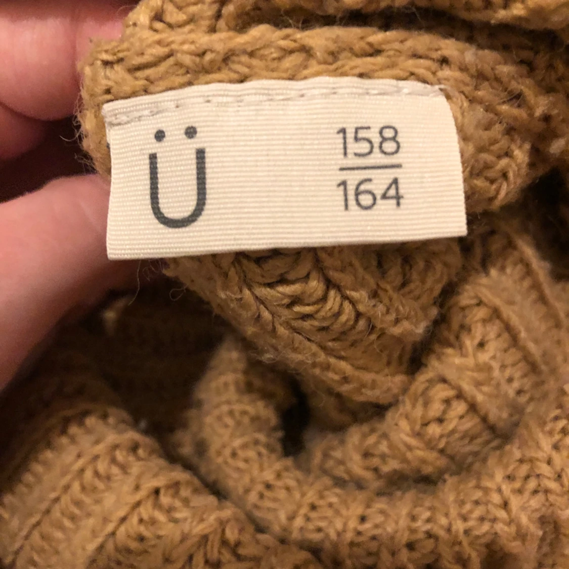 En stickad tröja  - 91