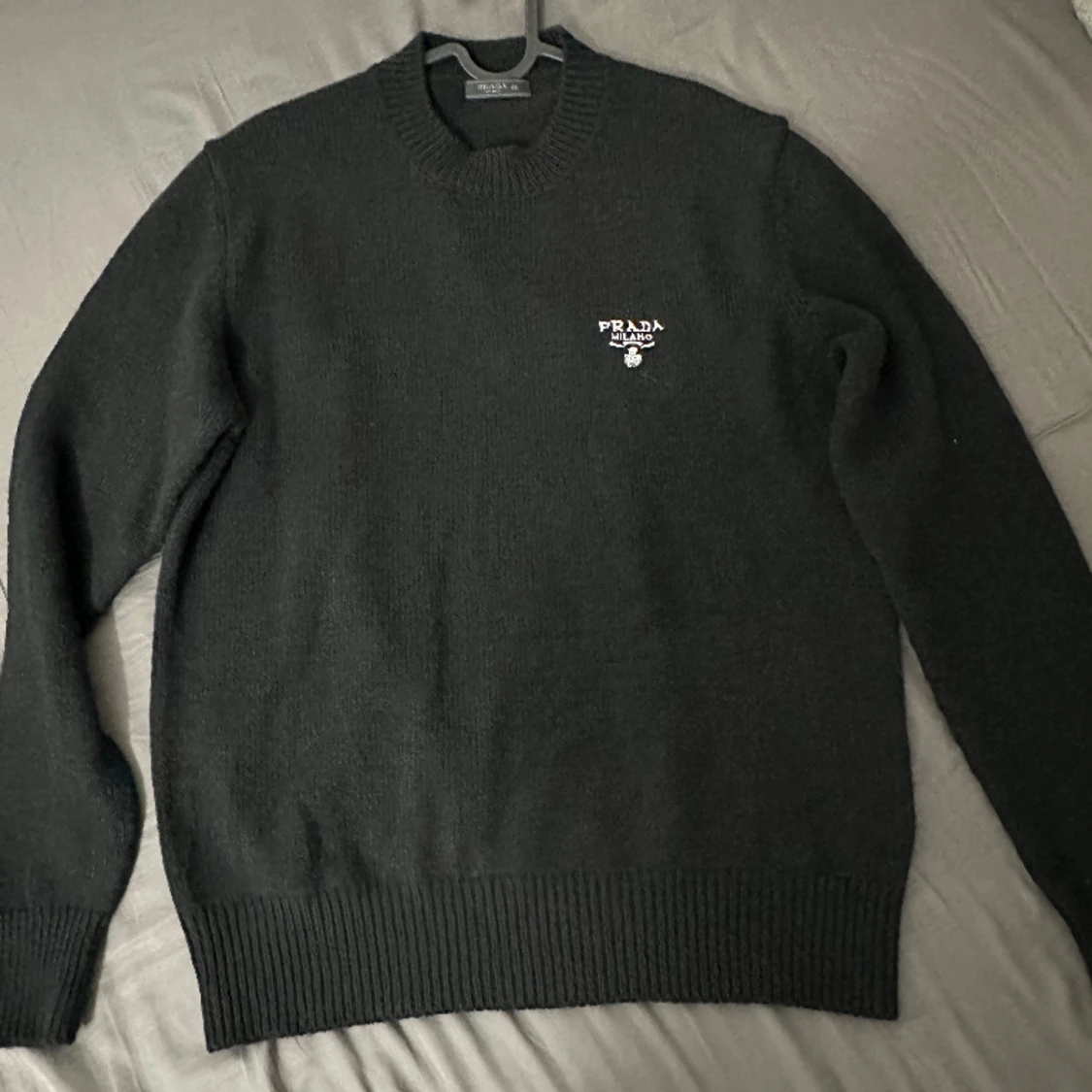 Prada tröja stickad 