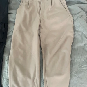 Kostym byxor - Storlek S i ny skick