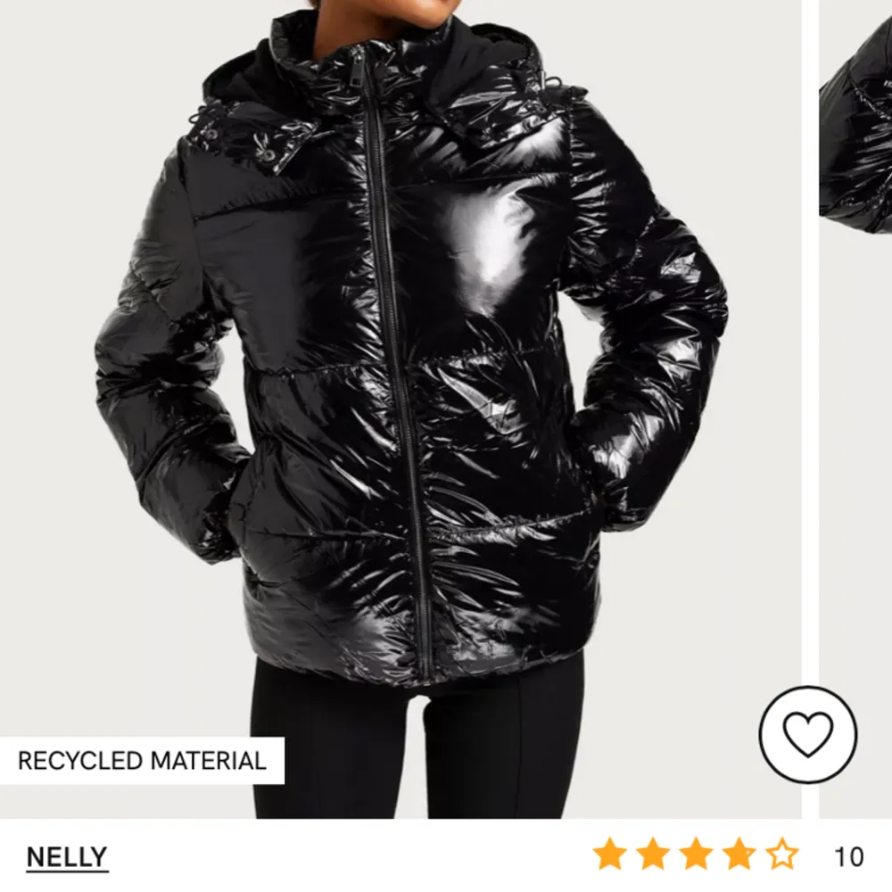 Jag säljer min super fina puffer jacket som är från Nelly då den aldrig kommer till användning. Jag har använt den kanske 3 gånger så den är fortfarande väldigt fräsch och fin💕💕 den kostar 799kr och säljer den för 500kr. Går att diskutera pris💕😊. Jackor.