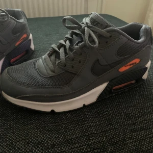 Nike Air Max 90 - Nyskick 