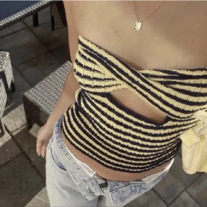 Tubtopp - Säljer denna superfina tubtopp som passar perfekt inför sommaren.🥰