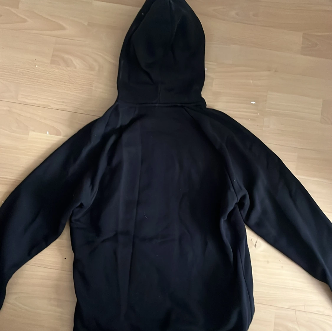 Peak Performance Hoodie - 90