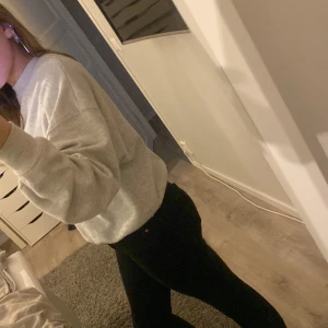 Tröja  - En väldigt fin tröja i bra skick