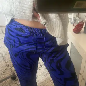 Ass snygga byxor som tyvärr inte kommer till användning 