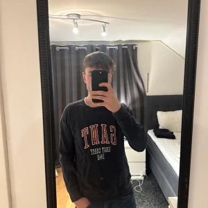 Gant tröja - En tröja ifrån gant, skön men har växt ur den. Storlek 176cm och sitter om en S