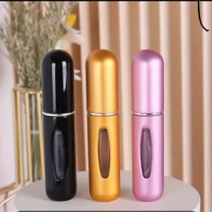 Parfymbehållare  - Dessa eleganta flaskor är perfekta för att ta med dig var du än går. 49kr/st 