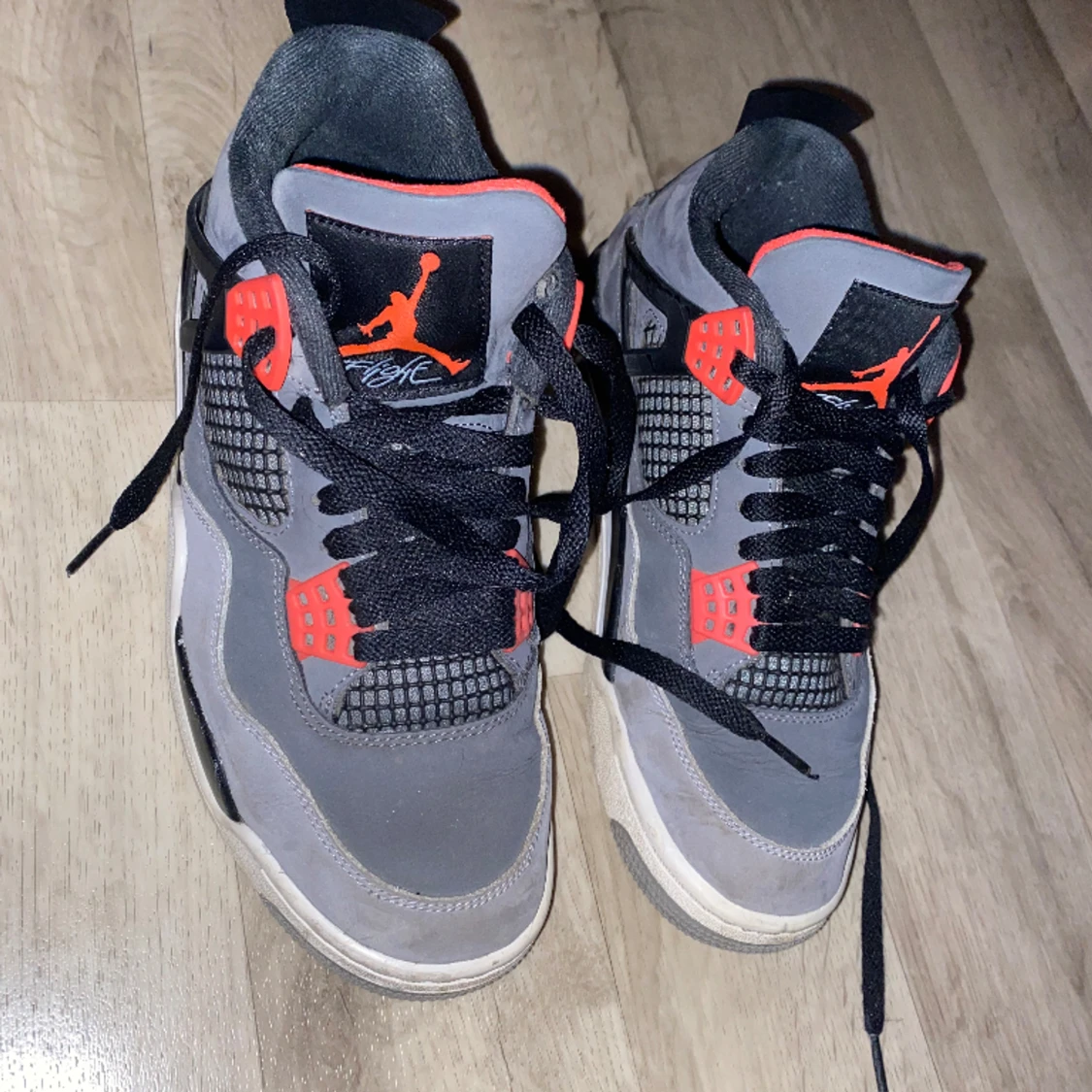 Jordan 4