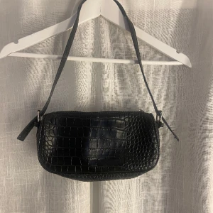 Väska - Väska från Nelly:)