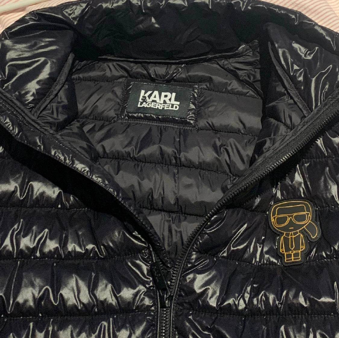 KARL LAGERFELD VÄST - 90