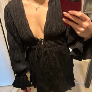 Moa Mattsson x na-kd - Klänning från na-kd aldrig använd med lapp kvar 