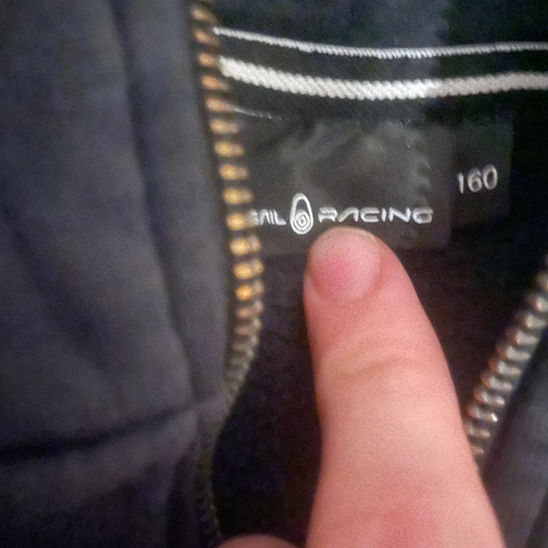 Svart senil racing sip hoodie - 90