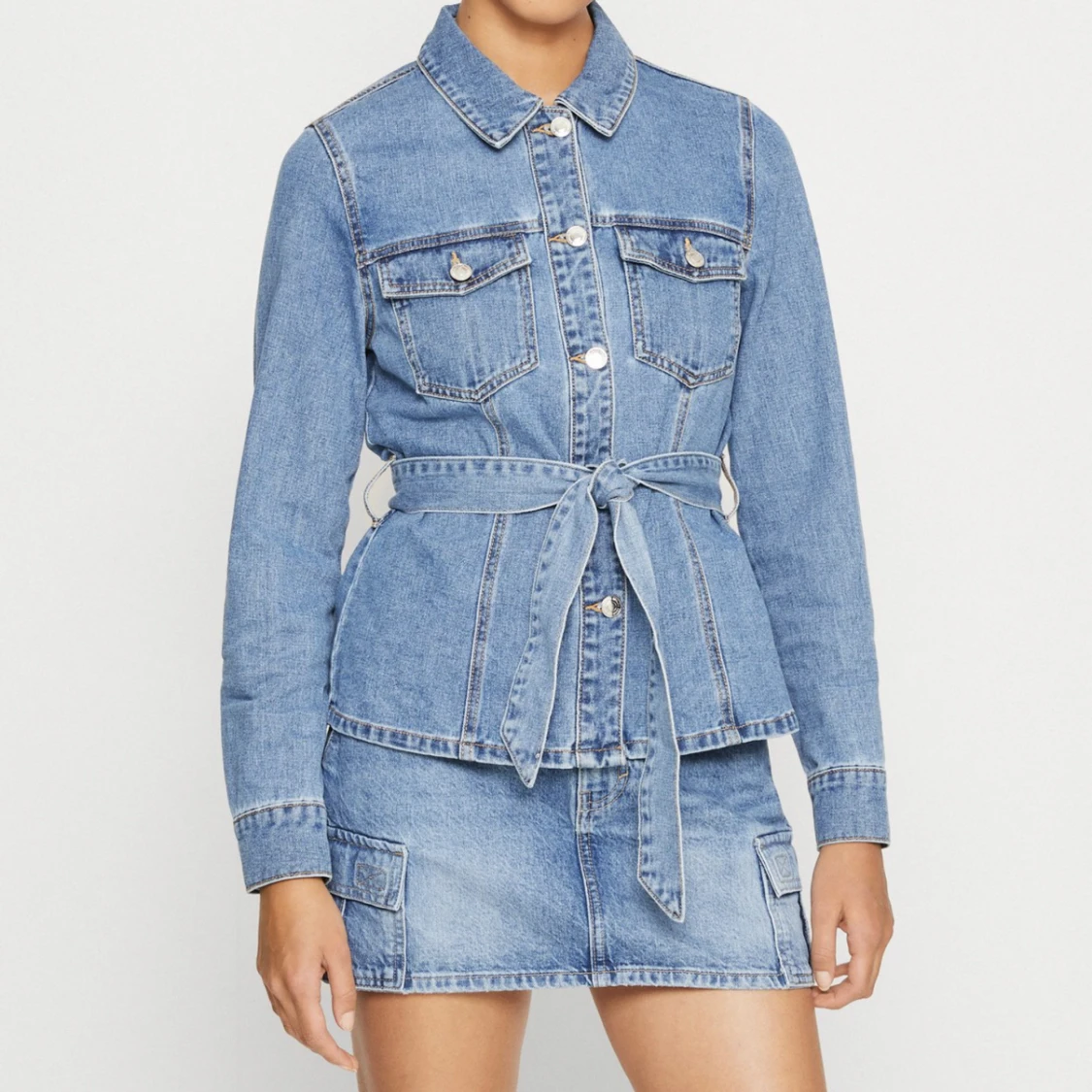 Jeansjacka med bälte - 90