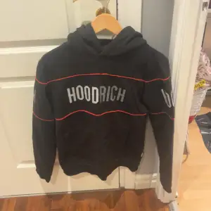 hoodrich hoodie använd en gång, pris kan diskuteras i dm.