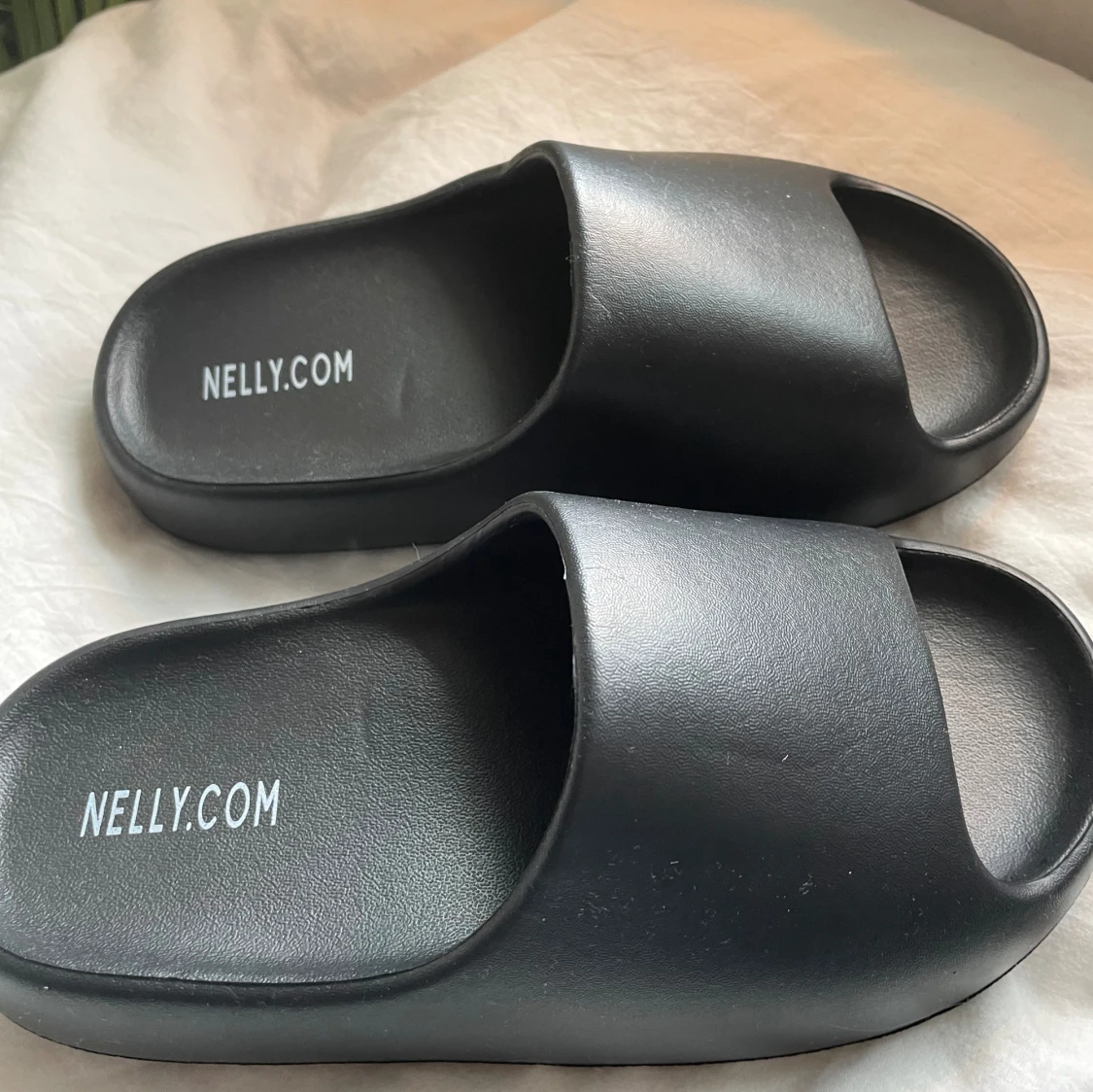 Nelly happy flopps tofflor  - 90