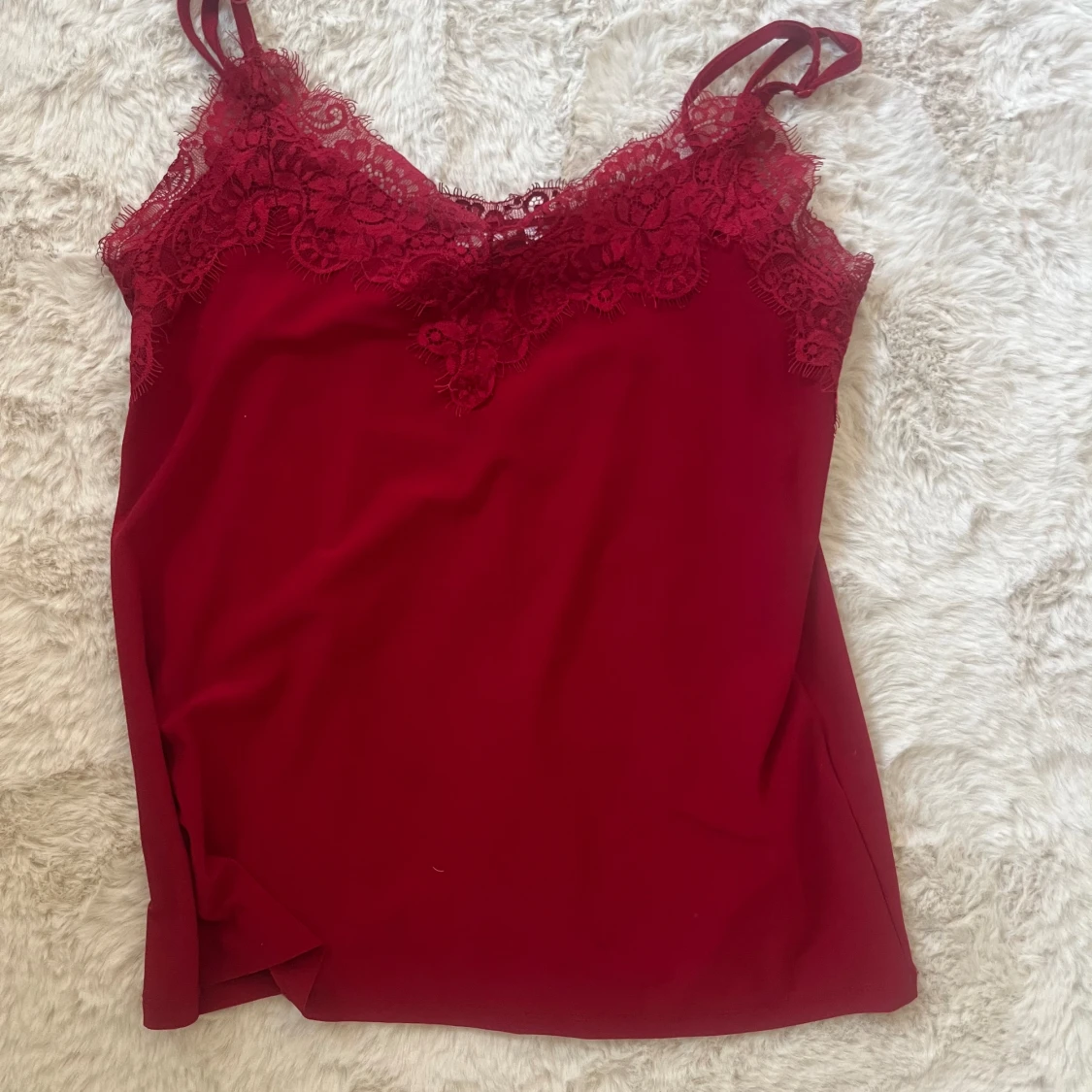 Rött Spets linne💖🥰