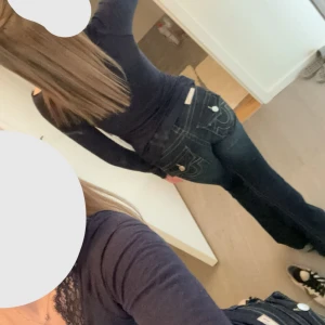 true religion - true religion jeans i storlek 24. säljer men pris diskuteras eller byter mot något? köpta för en vecka sen