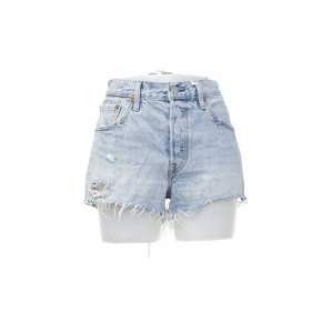 Perfekta ljusa jeansshorts från Levis! Waist 30 men passar mindre🩷